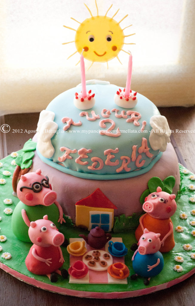 pegga pig cake